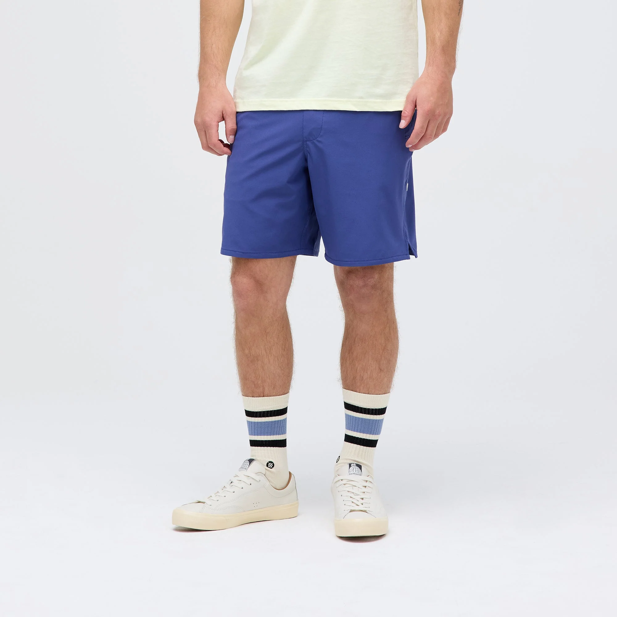 COMPLEX HYBRID SHORT 7"