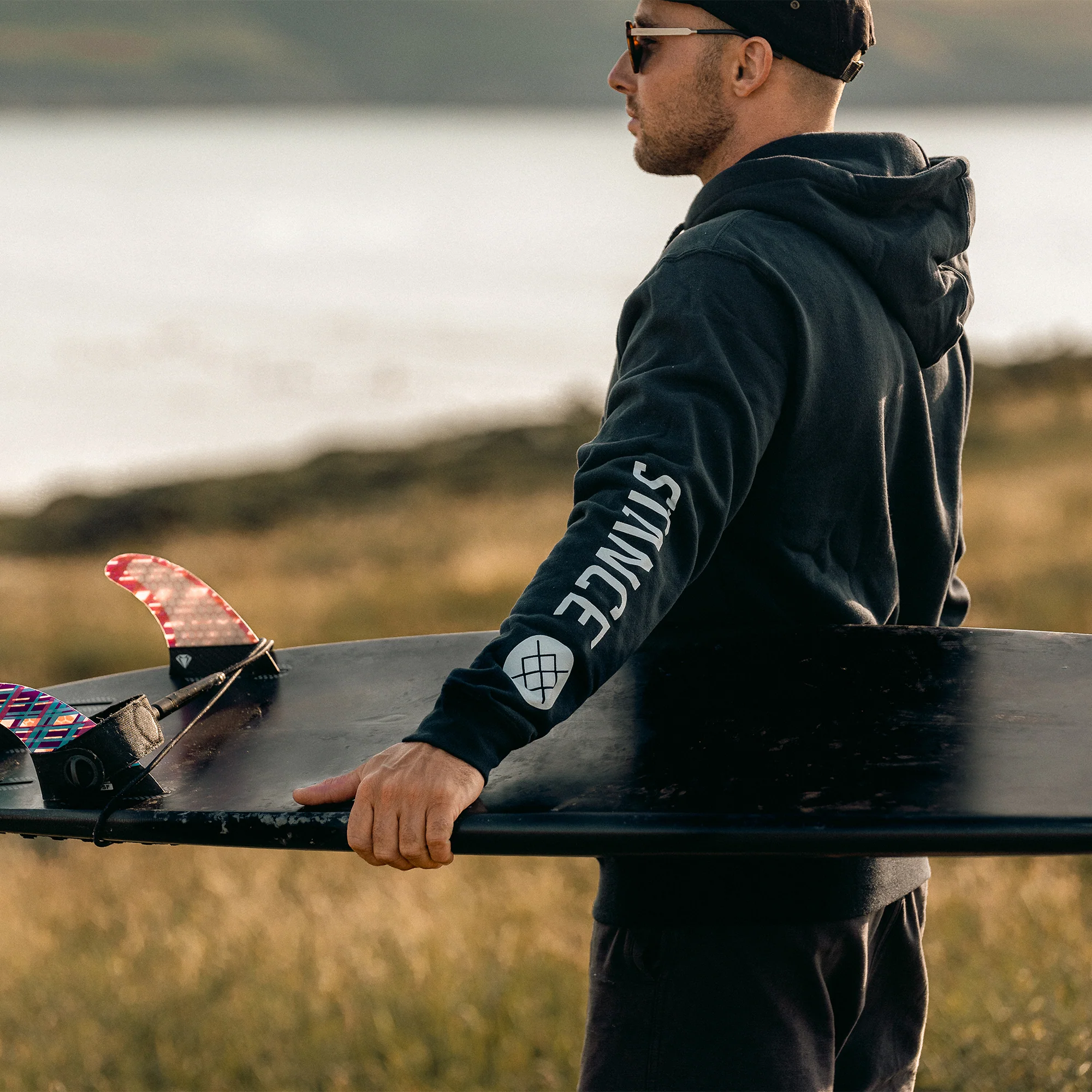 ICON HOODIE - Image 2