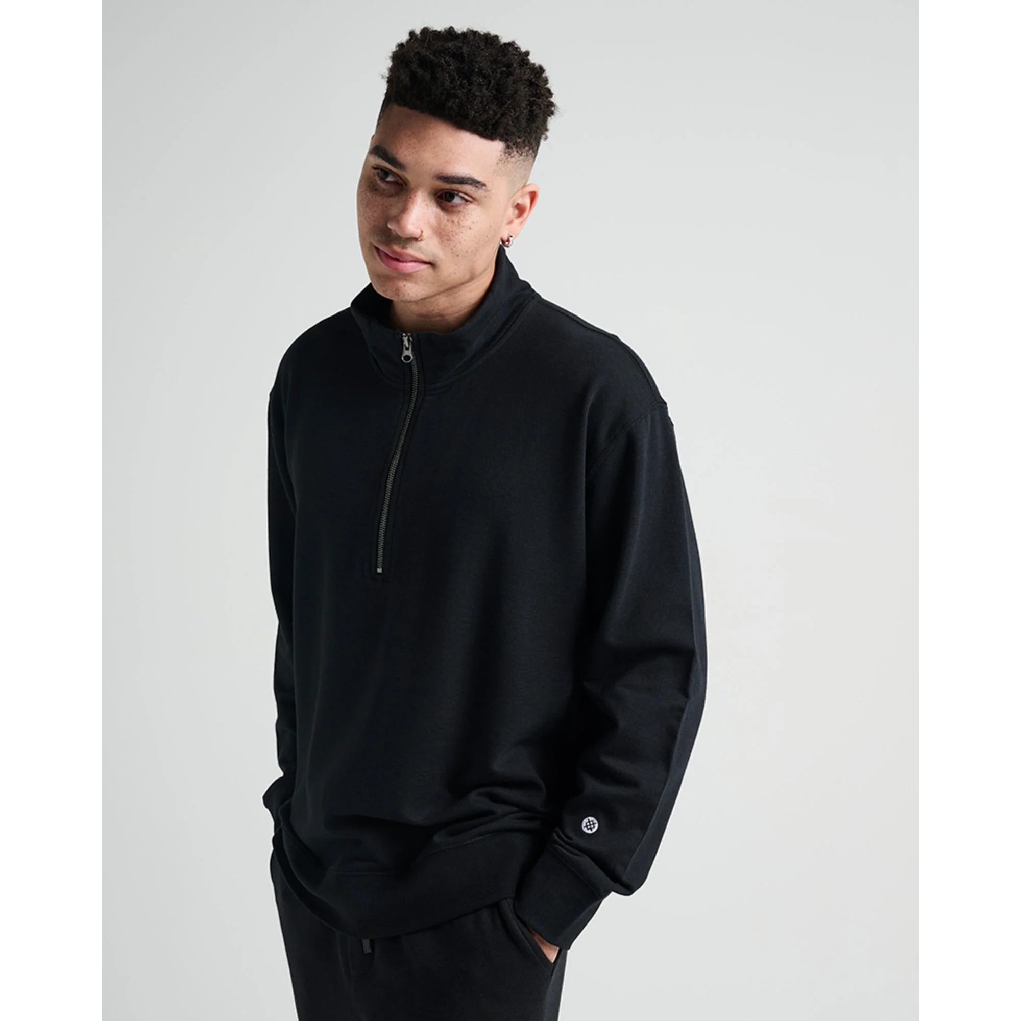 SHELTER 1/2 ZIP - Image 2